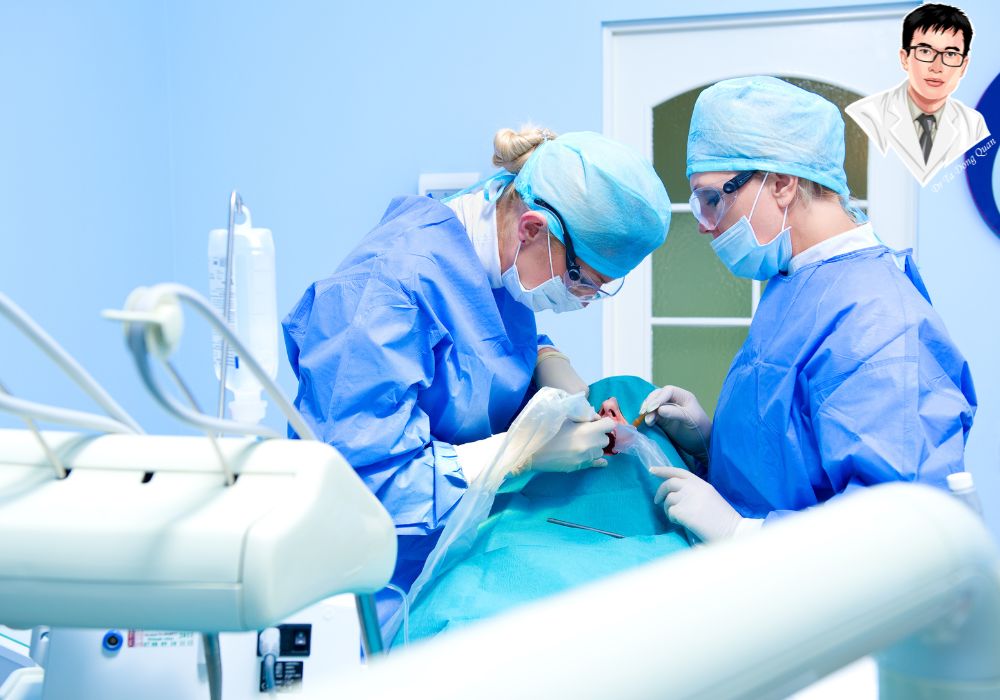Quy trình cấy ghép implant luôn được thực hiện trong điều kiện y tế nghiêm ngặt. Quy trình cấy ghép implant luôn được thực hiện trong điều kiện y tế nghiêm ngặt.